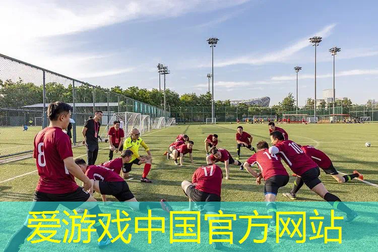 没有工具怎么换网球拍胶皮