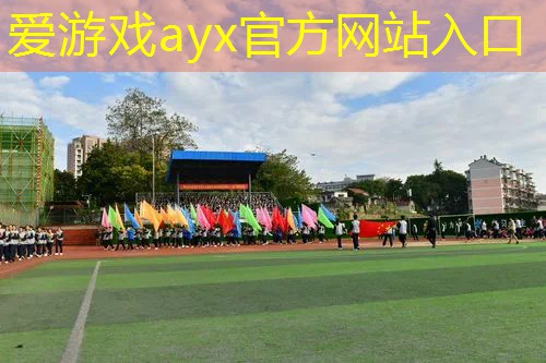 网球拍怎么放书包上去